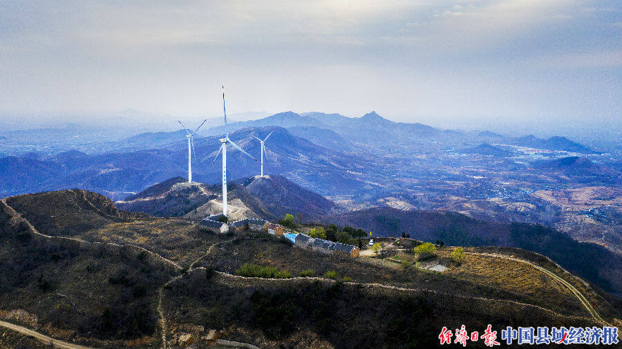 南召县云阳镇韩信寨风电场 王东摄