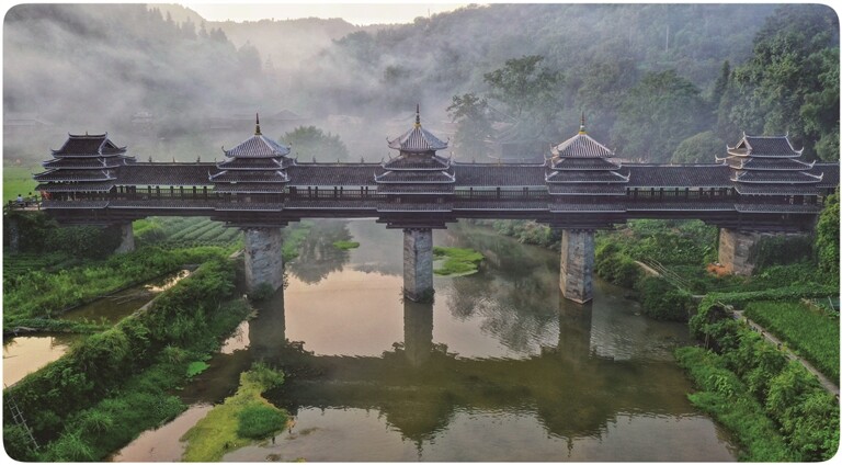 集約化,規模化,品牌化,標準化,從而充分發揮有效資源,加快推進大旅遊