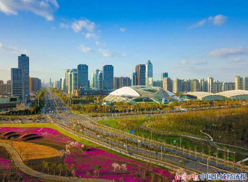 江苏南通崇川区:奋力打造长三角中心城市高质量发展首位区|中国县域