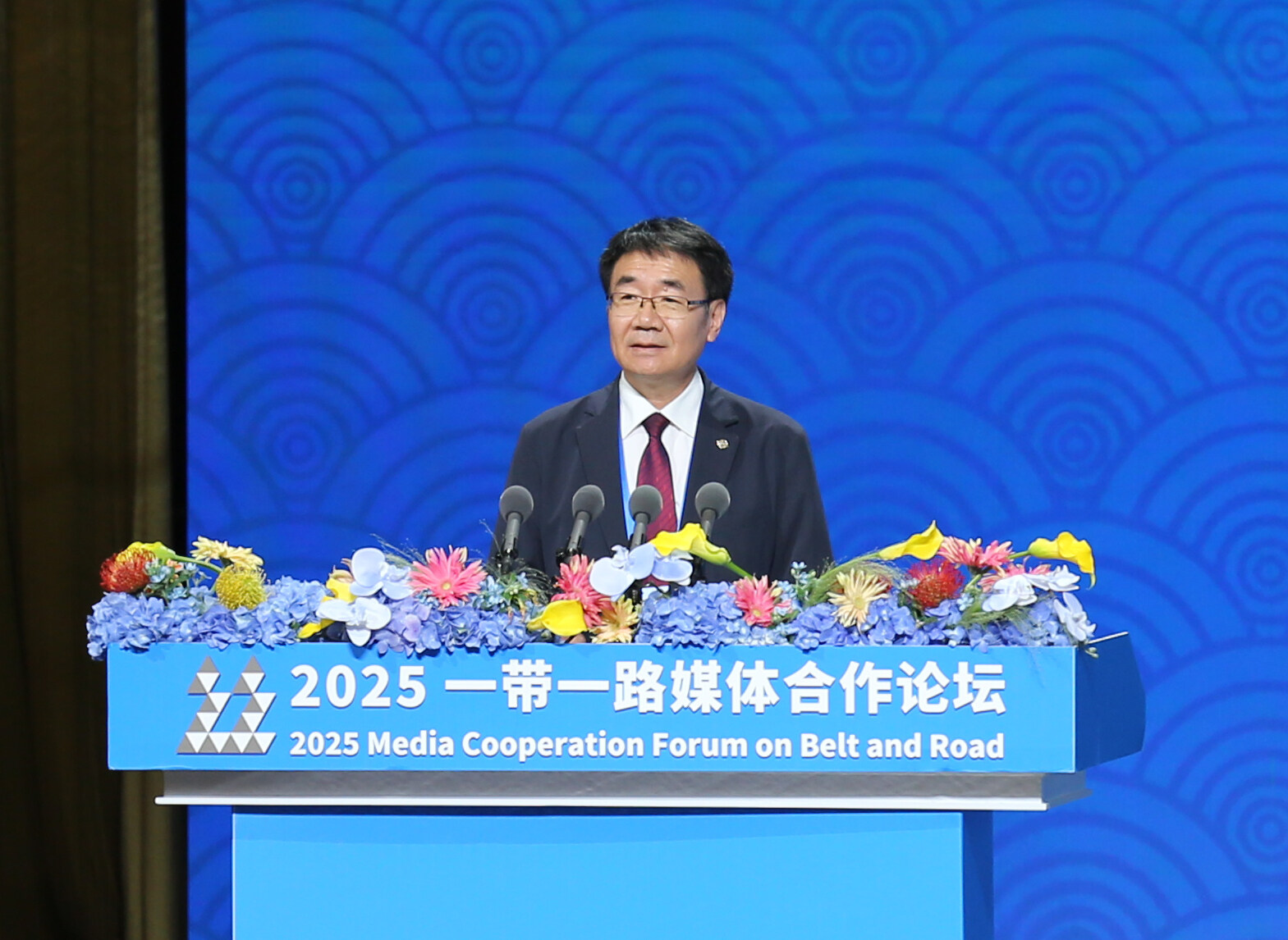 中交集团党委副书记刘翔发表主旨演讲（郑义 摄）