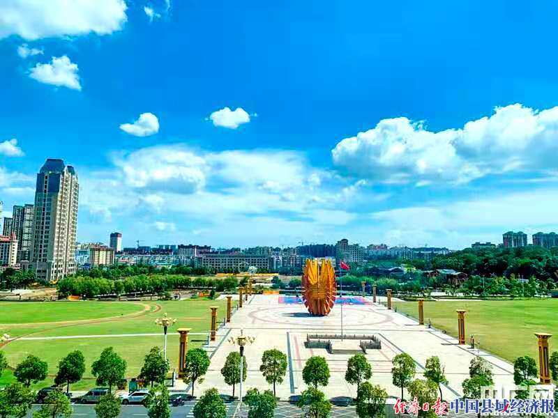 南昌湾里:天更蓝 林更秀 水更净|中国县域经济报