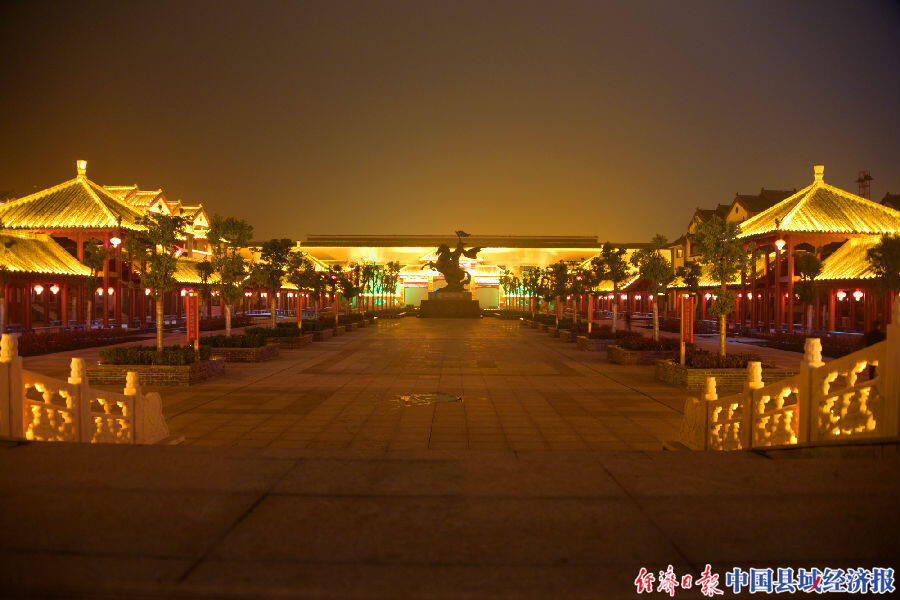 河南社旗:酒乡小镇夜色美|中国县域经济报