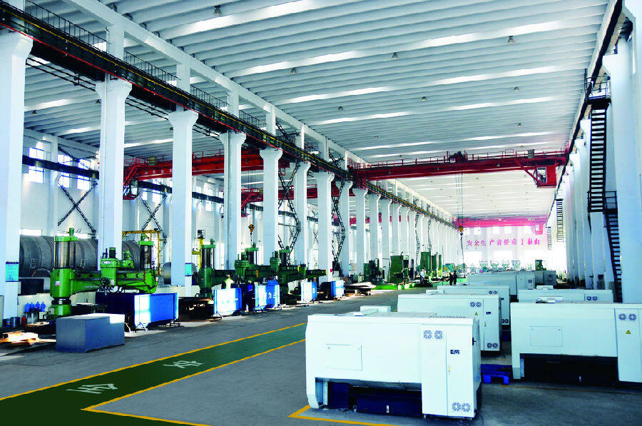 标准化生产车间(王伟 摄)