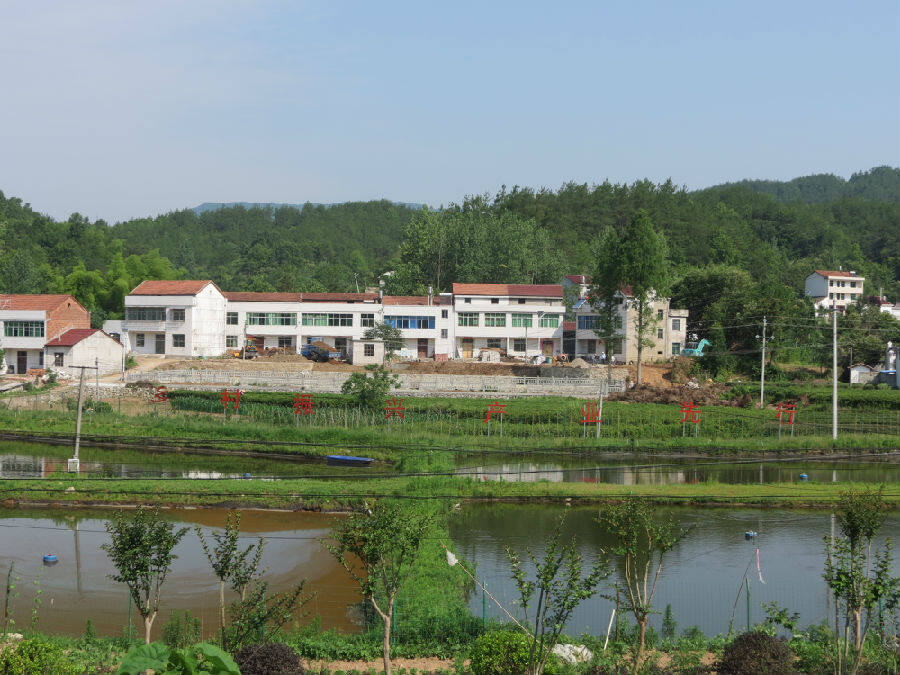 湖北英山县老促会组织特约通讯员到乡村采风助乡村振兴_县域经济网