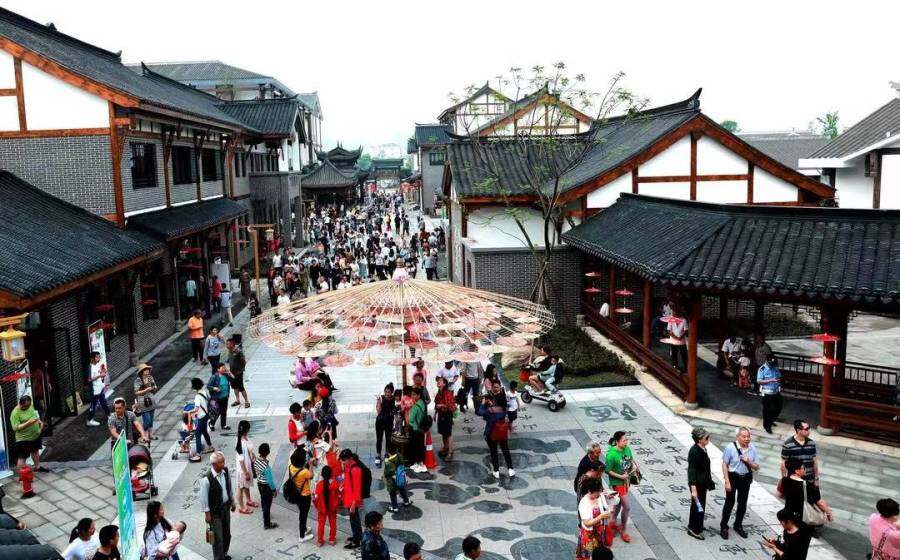 四川泸州江阳区农商文旅体教大融合推动乡村振兴一盘棋