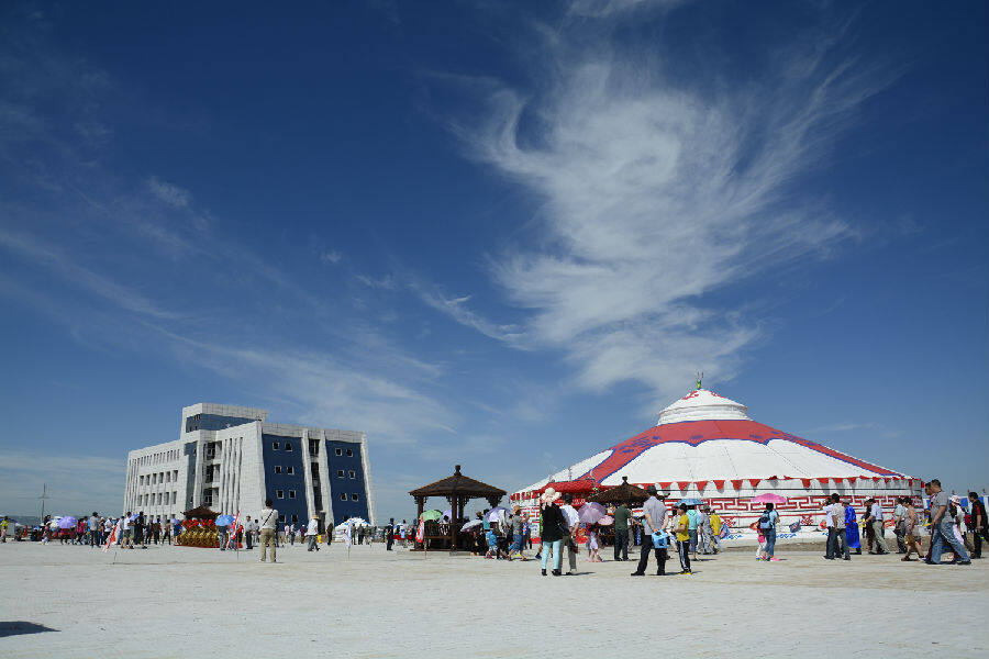 正蓝旗文化旅游优势明显,元上都遗址景区成功入选《全国优选旅游项目