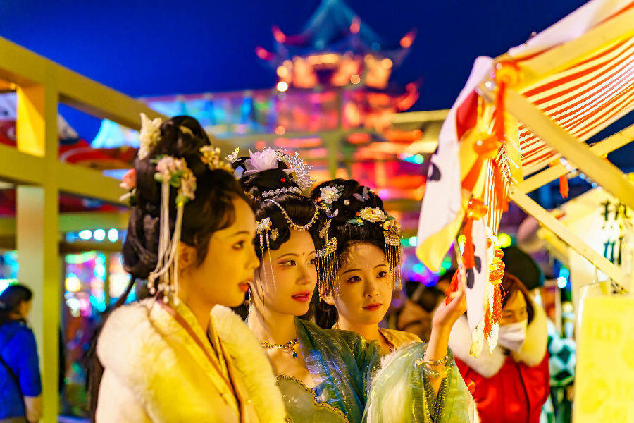 汉服文化秀现场(张志强 摄)