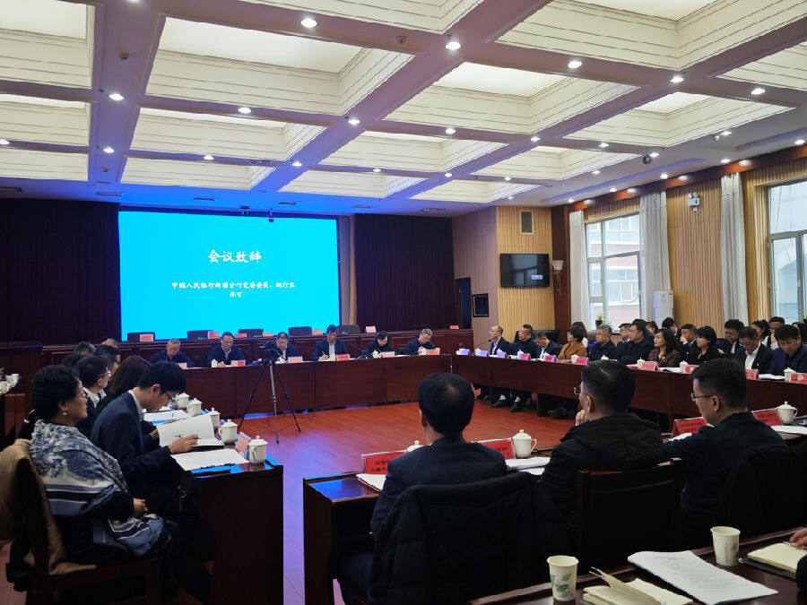 政府"搭台" 金融"唱戏" 企业受益_县域经济网