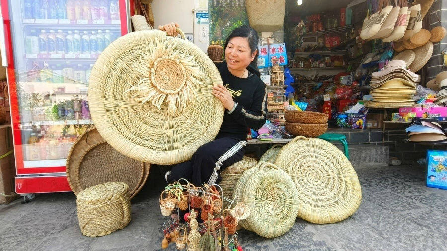 编织幸福同心圆