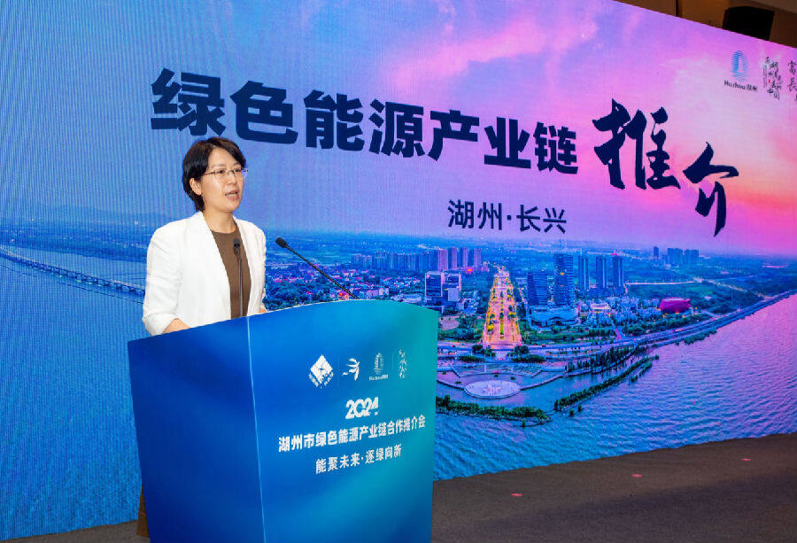 姜华推介长兴现场 （常轩 摄）