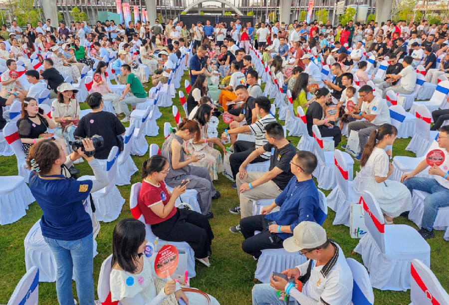 相亲会现场 （叶强 摄）