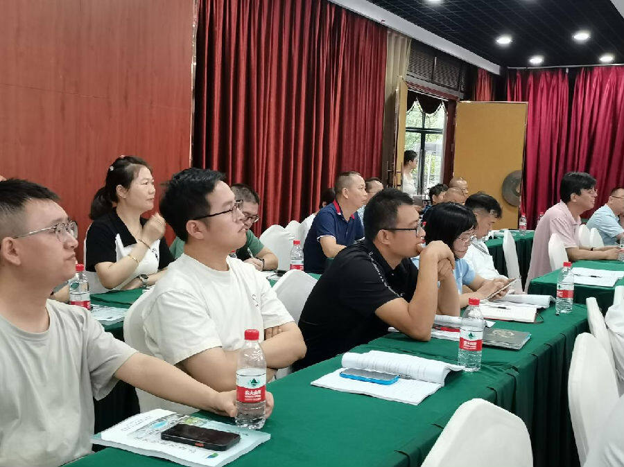 交流会现场一角（何正敏 摄）