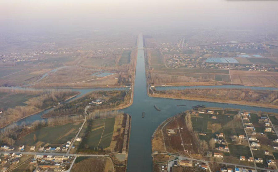 废黄河地涵工程鸟瞰图（李禄文 摄）