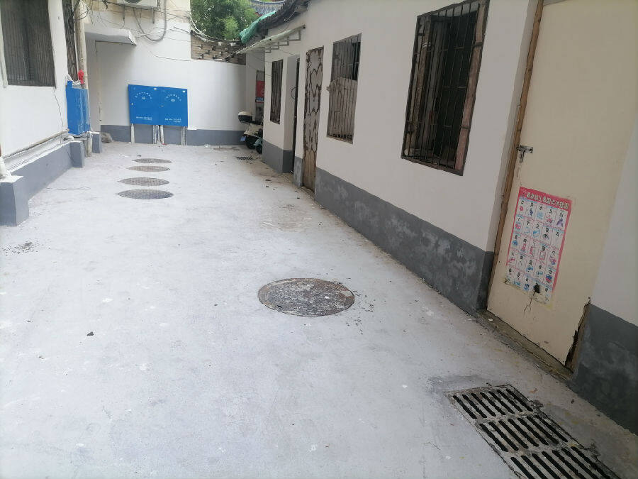 改造后的小区（童曙明 摄）