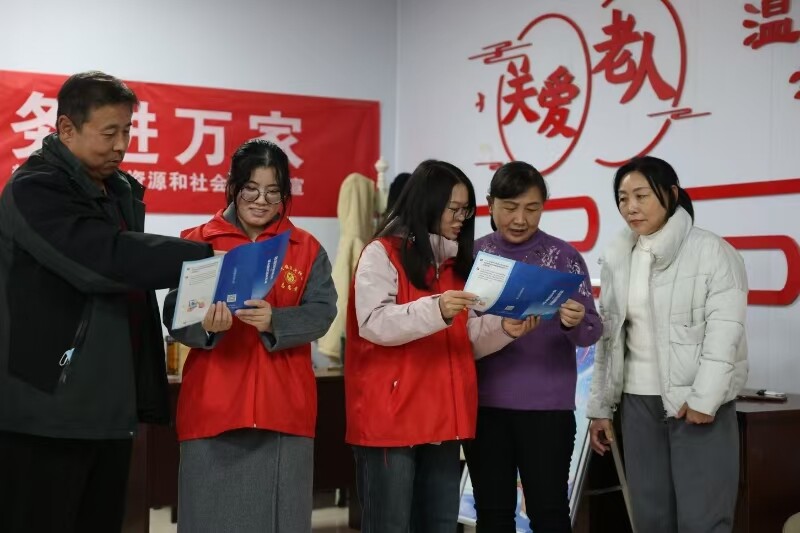 活动现场(李世强 摄) 活动现场(李世强 摄)