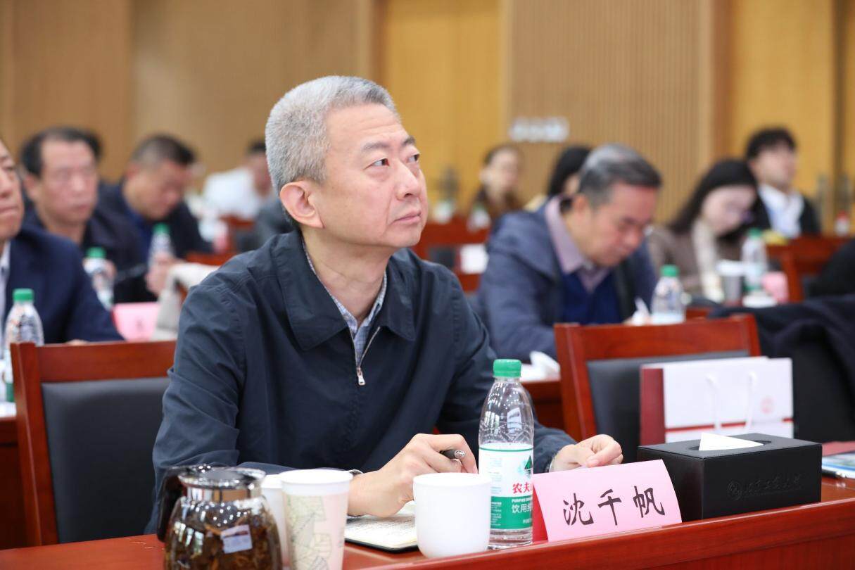 北京工商大学党委书记沈千帆(高云良 摄) 北京工商大学党委书记沈千帆(高云良 摄)