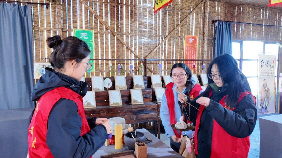 活动现场(张芷豪 摄) 活动现场(张芷豪 摄)